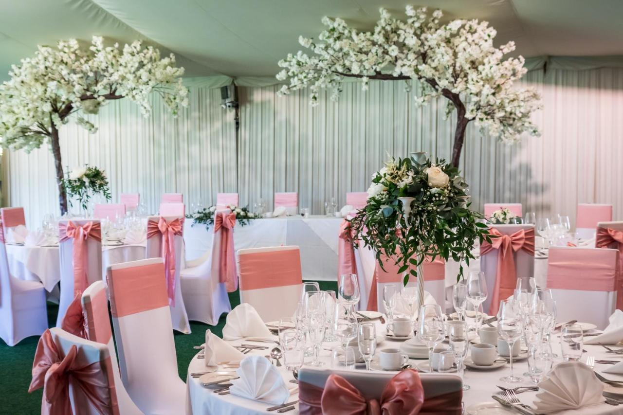 Sprowston Manor Hotel, Golf & Country Club NWI Exterior foto